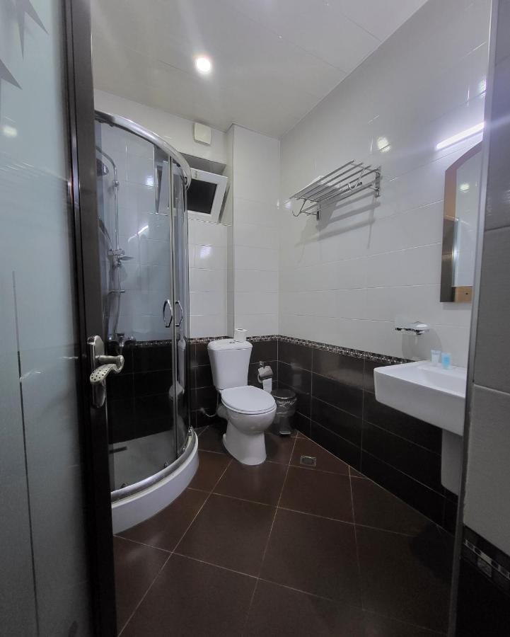 באטומי Hotel Elio מראה חיצוני תמונה